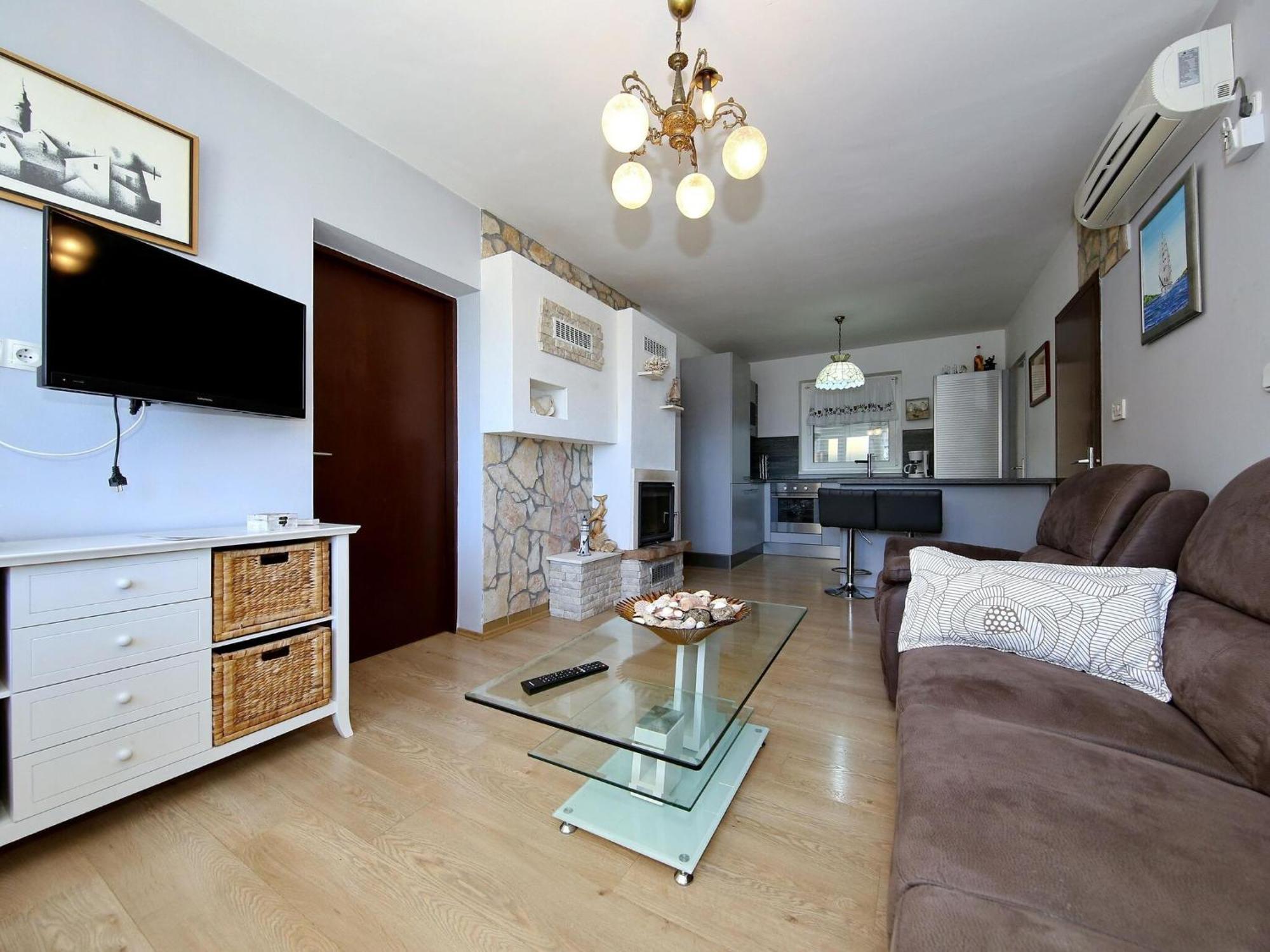 Beautiful Holiday Home With Private Pool, Nice Garden With Relax Area, Taverne Масленица Екстер'єр фото