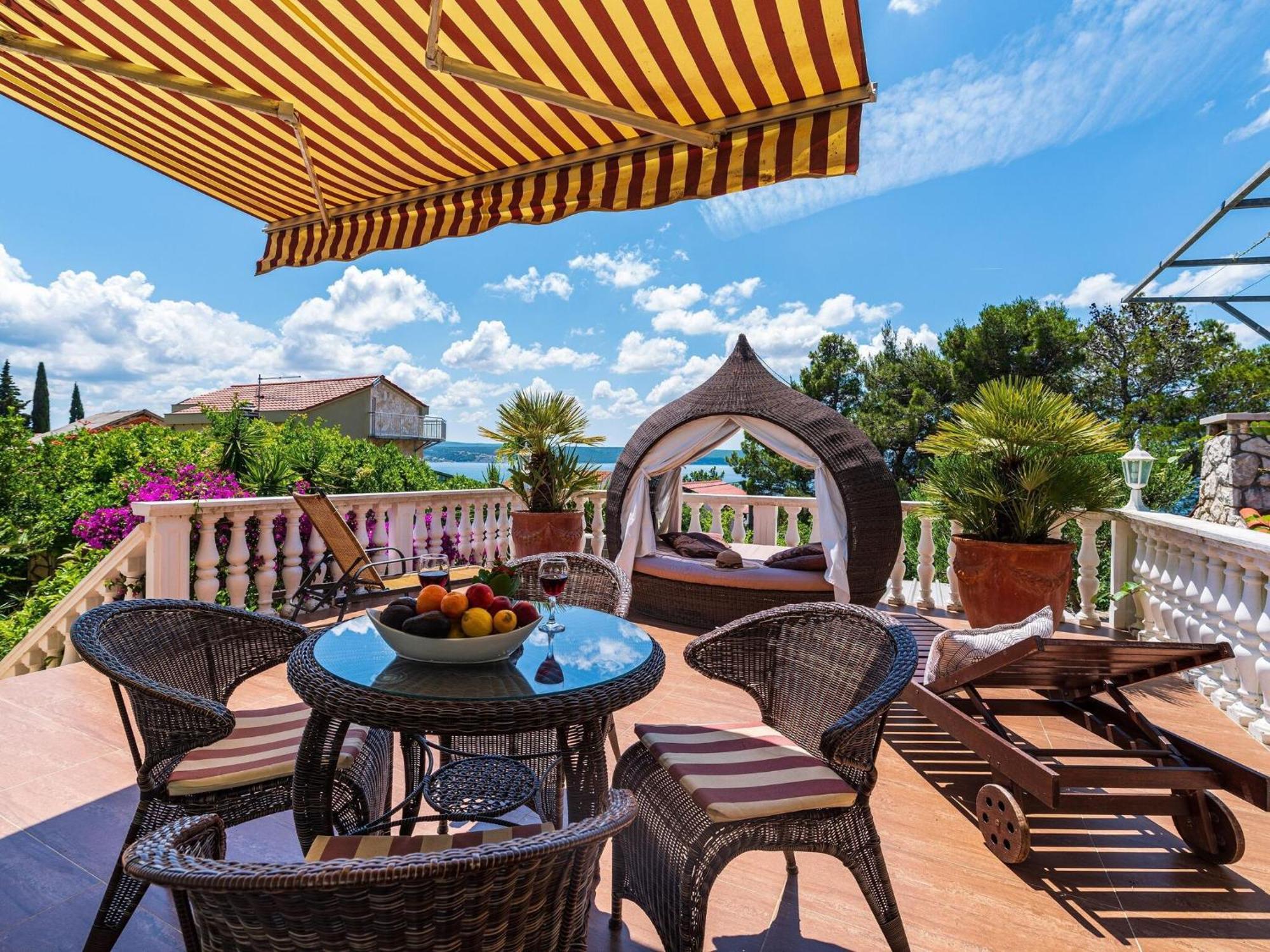 Beautiful Holiday Home With Private Pool, Nice Garden With Relax Area, Taverne Масленица Екстер'єр фото