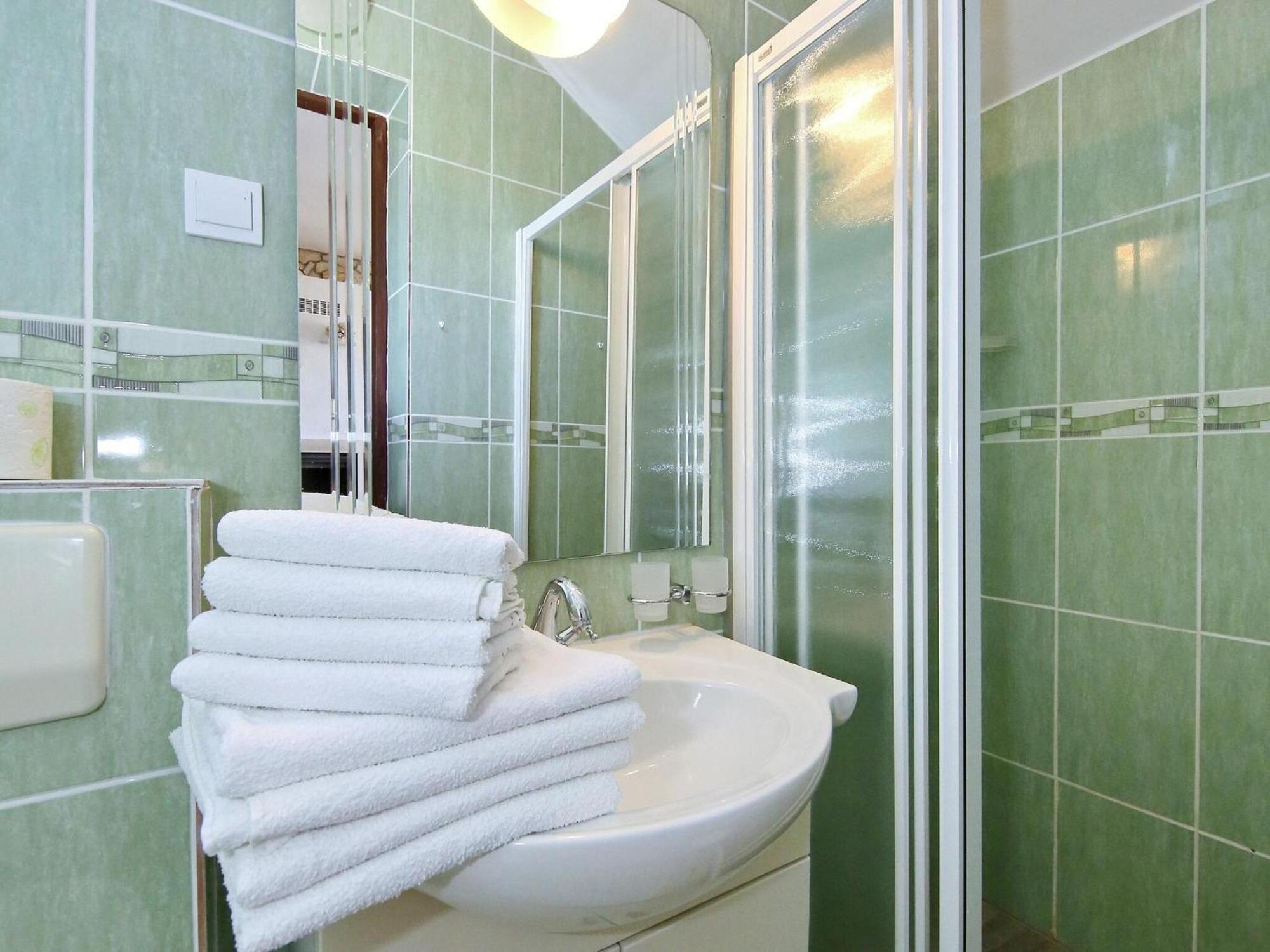 Beautiful Holiday Home With Private Pool, Nice Garden With Relax Area, Taverne Масленица Екстер'єр фото