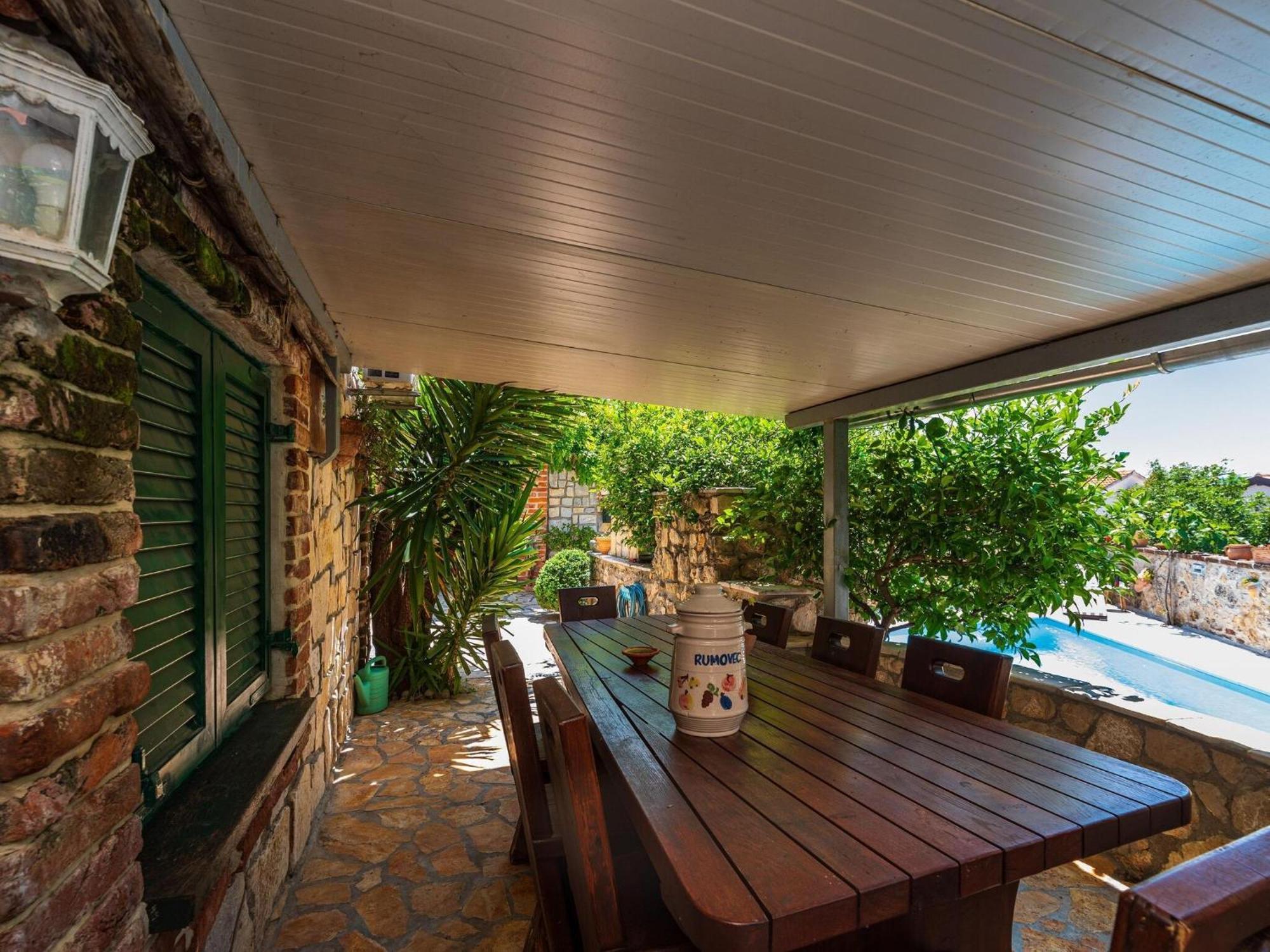 Beautiful Holiday Home With Private Pool, Nice Garden With Relax Area, Taverne Масленица Екстер'єр фото
