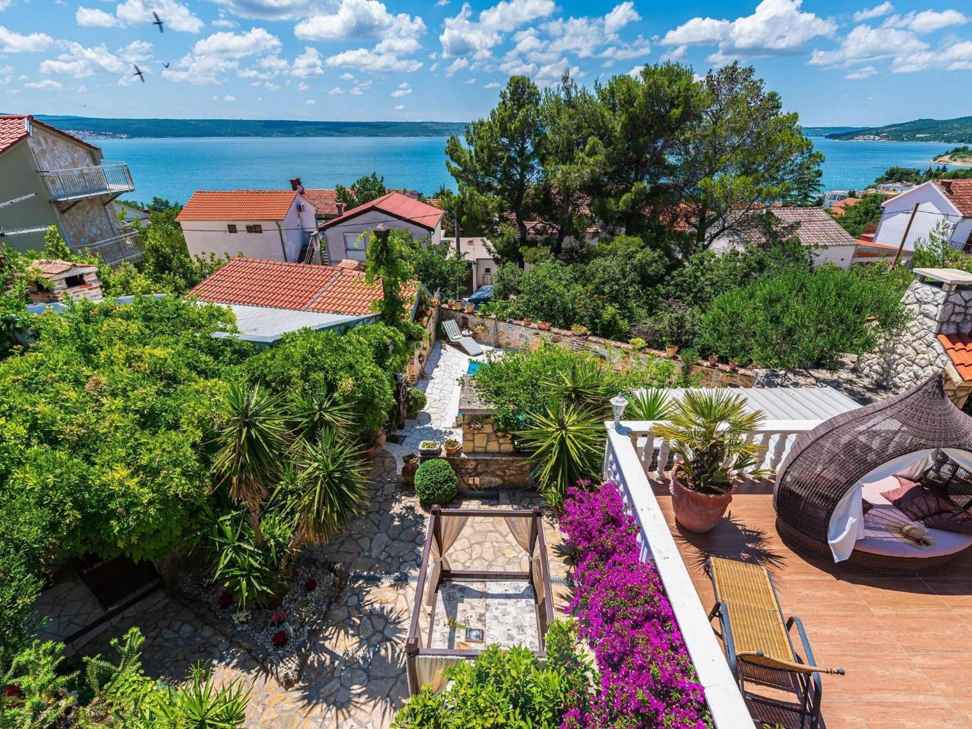 Beautiful Holiday Home With Private Pool, Nice Garden With Relax Area, Taverne Масленица Екстер'єр фото